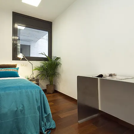 My Space Pool Gracia Apartamento *