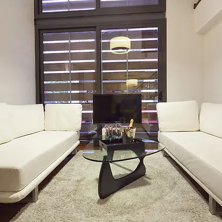My Space Pool Gracia Appartement